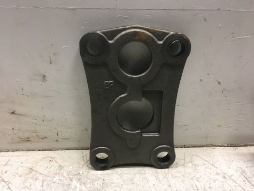 DIFFERENTIAL HOUSING REAR PLATE