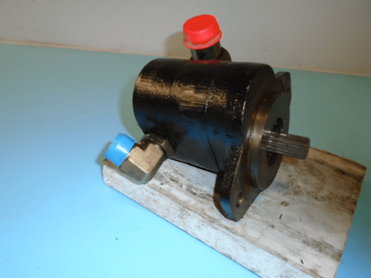 Case Hydraulic Pump- Tested