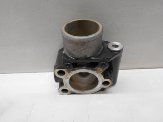 Case-international Engine Cooler Support