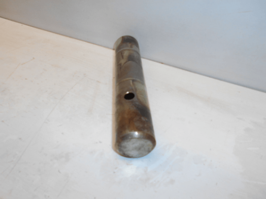 John Deere Pin - Lift Cylinder Boom