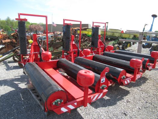 Econo-Wrap EW450S bale wrapper