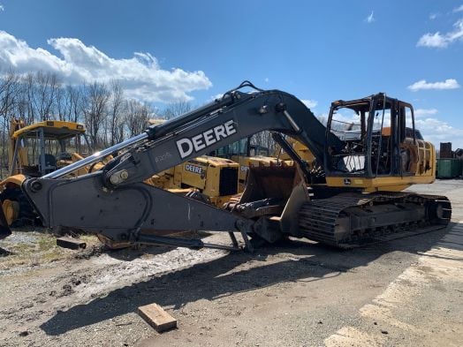 John Deere 210G Salvage Unit 