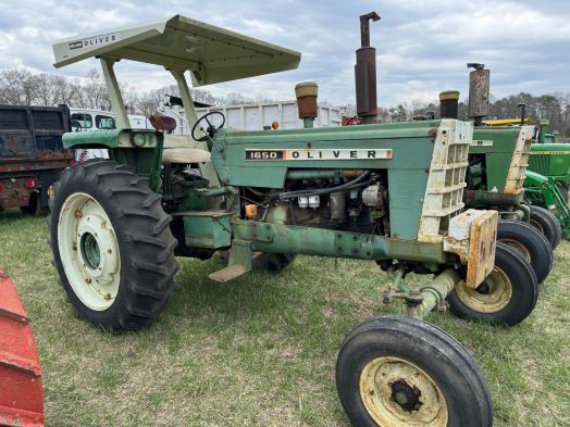 Oliver 1650 diesel tractor