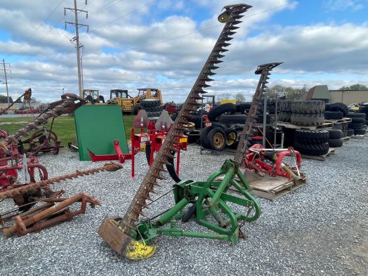 John Deere 9' 3pt 350 sickle bar