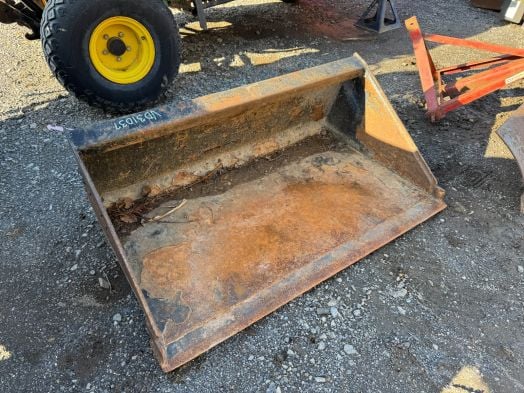 Toro Dingo mini skid loader bucket
