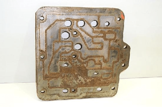 Case Manifold Plate