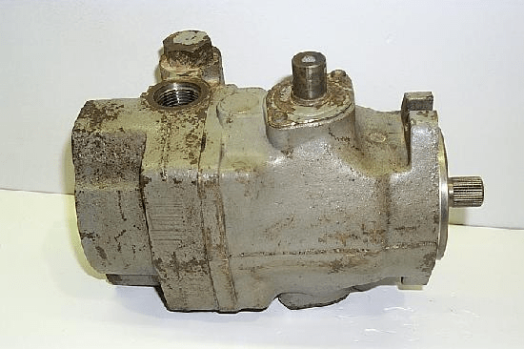 Bobcat Hydrostatic Pump - Gear Pump End