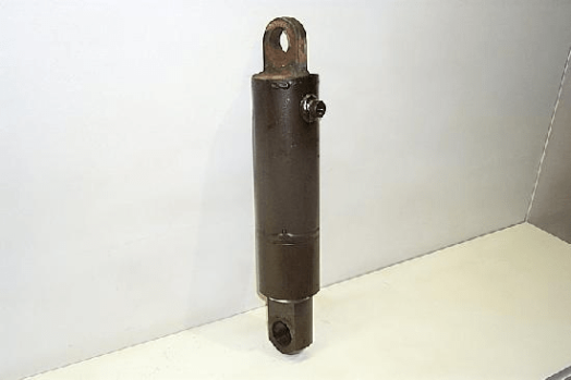 Massey Ferguson Lift Cylinder