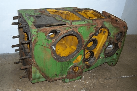 John Deere Engine & Transmission Case