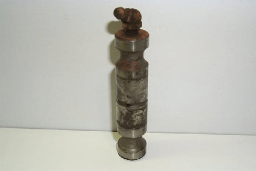 Massey Ferguson Pin - Cylinder To Arm