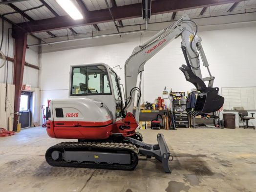 2017 Takeuchi TB240 mini excavator