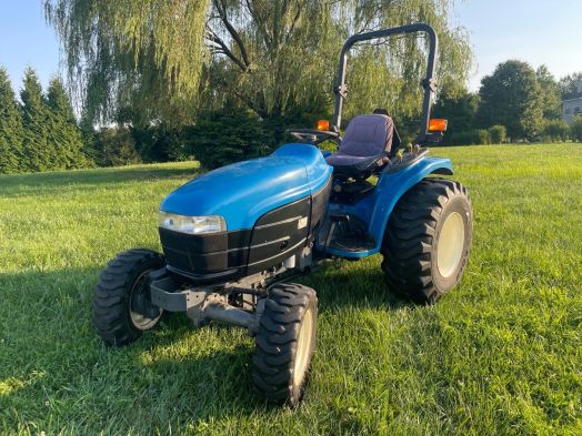 New Holland TC33D 4x4