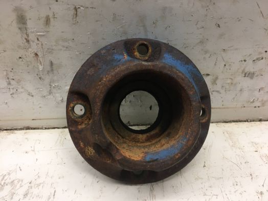 BELT PULLEY SEAL RETAINER