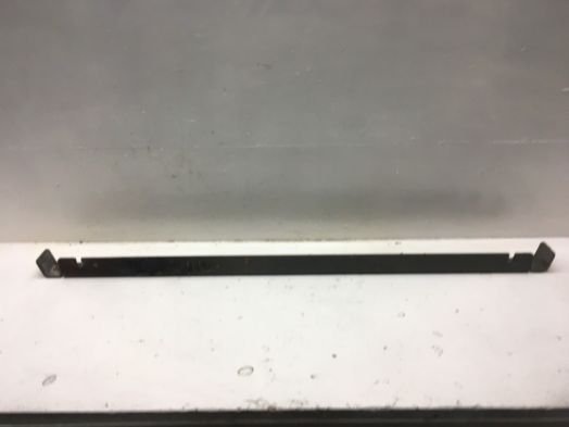 FENDER BRACKET