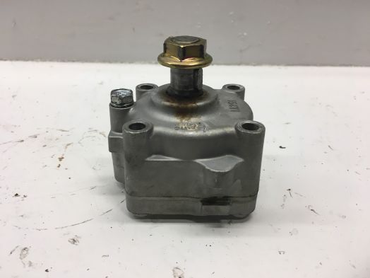 ENGINE OIL PUMP
