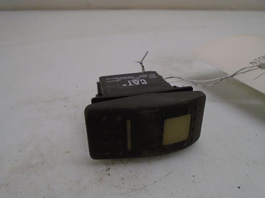 THROTTLE LOCK SET RESUME SWITCH