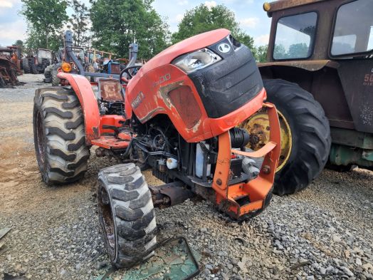 Kubota L4600 Salvage Tractor