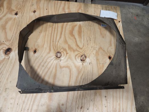 RADIATOR SHROUD