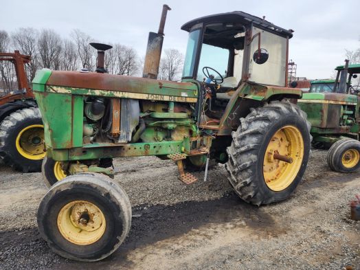 John Deere 4240 Salvage Tractor