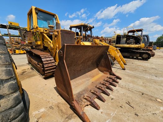 John Deere 655 Salvage Unit #2106