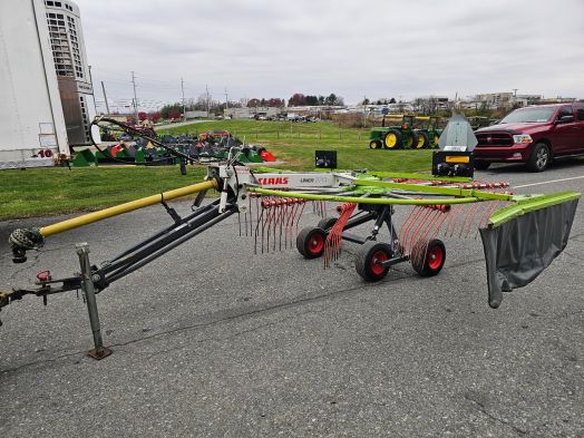 Claas 370T Rotary Rake