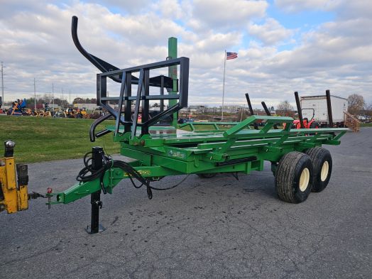 Anderson TRB-1000 round bale accumulator