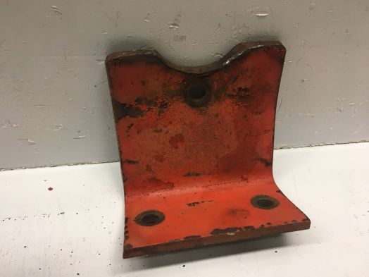 UPPER LINK BRACKET