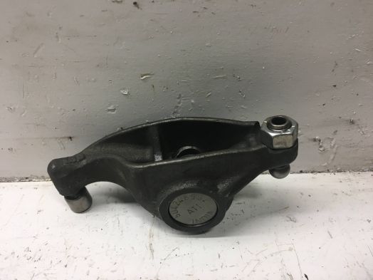 ROCKER ARM ASSEMBLY