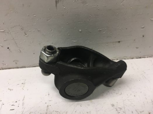 ROCKER ARM ASSEMBLY