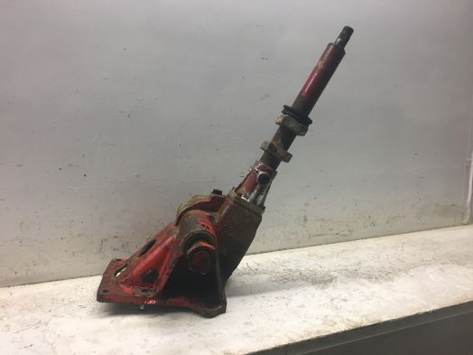 STEERING GEAR ASSEMBLY