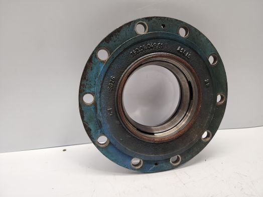 FRONT WHEEL HUB