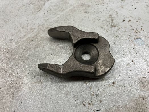 FUEL INJECTOR NOZZLE CLAMPS
