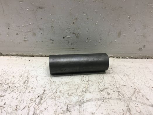 SHIFT SPACER