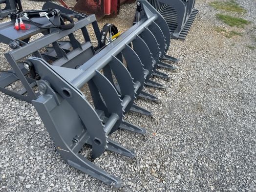 Gray 74" root grapple