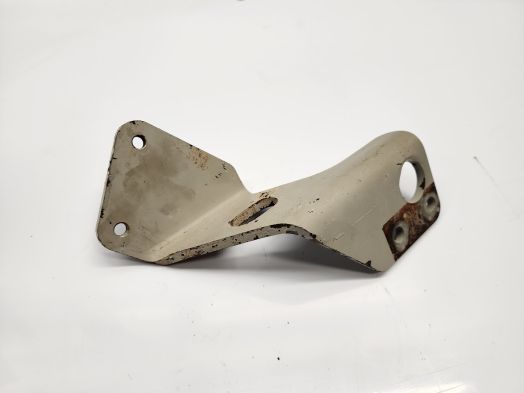 ENGINE FRONT HANGER