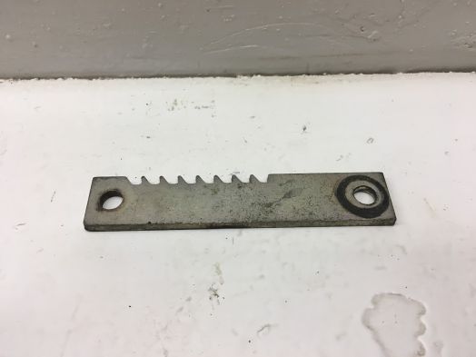 KU BRAKE LOCK PLATE  B3000HSD