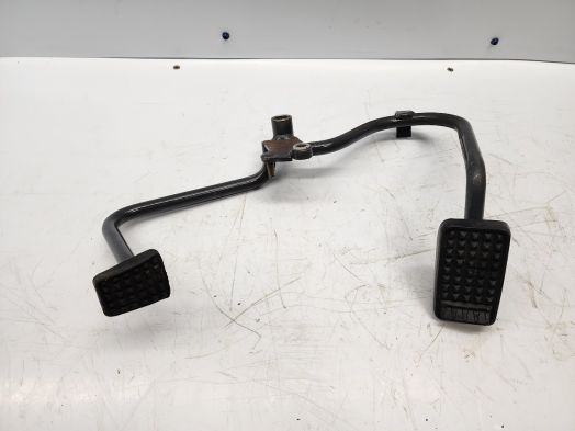 HST PEDAL