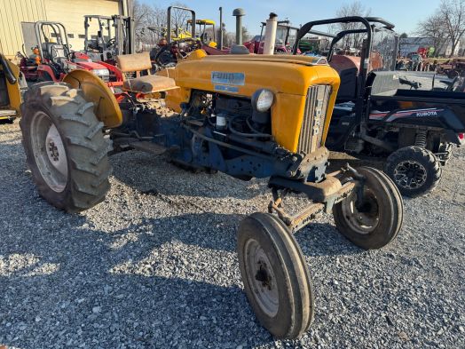Ford 4000D SOS row crop tractor bad engine