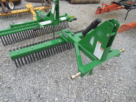 Frontier 6&#039; 3pt stone rake LR5072