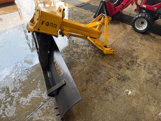 Ford 8' 3pt rear blade