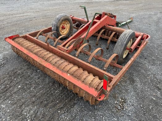Brillion 8' cultimulcher M881