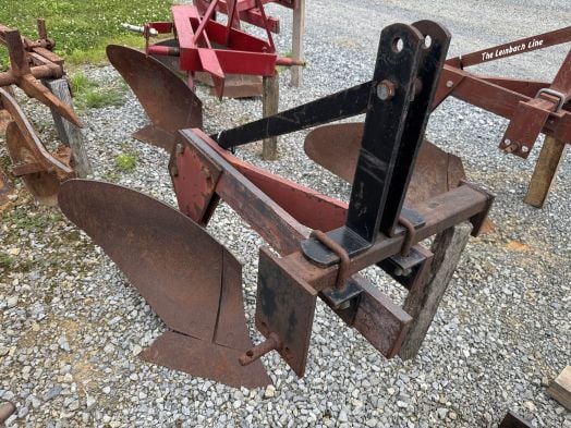 Howse 1x12 3pt plow