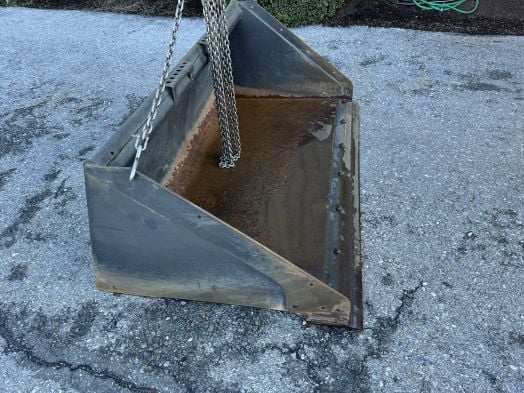 Bobcat 68" bucket 