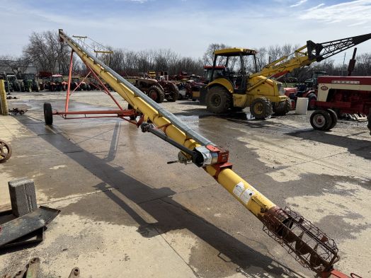 Westfield WR80-56 PTO grain auger