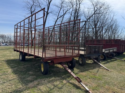 Bale King 8x18 hay rack wagon 