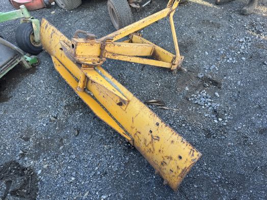 Yellow 7' 3pt rear blade 