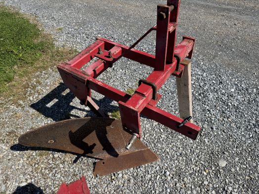 Wallace 1x 3pt plow
