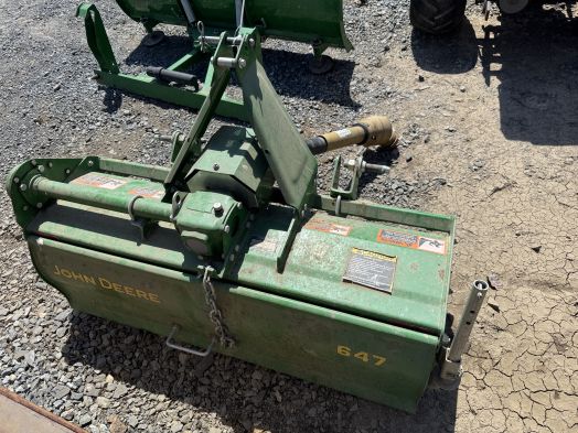 John Deere 48" 3pt rotary tiller model 647
