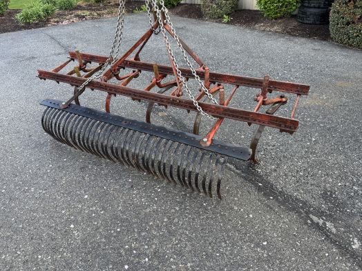 Dearborn 3pt cultivator / stone rake
