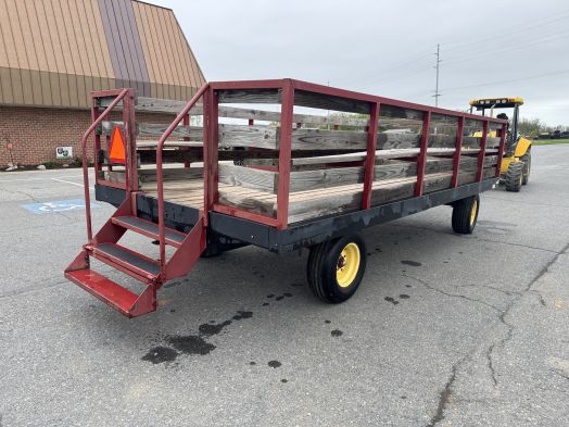 Stoltzfus 8.5x18 hayride wagon